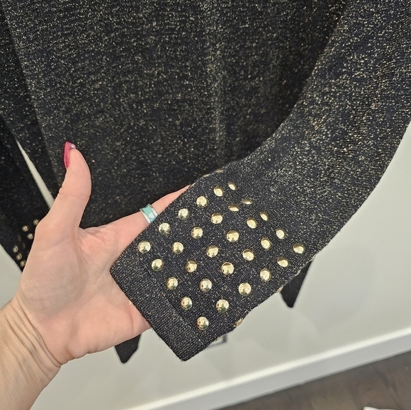 Wallis Black Gold Studded Cold Shoulder Mock Neck Tunic Sweater Top Size Medium - Picture 8 of 12